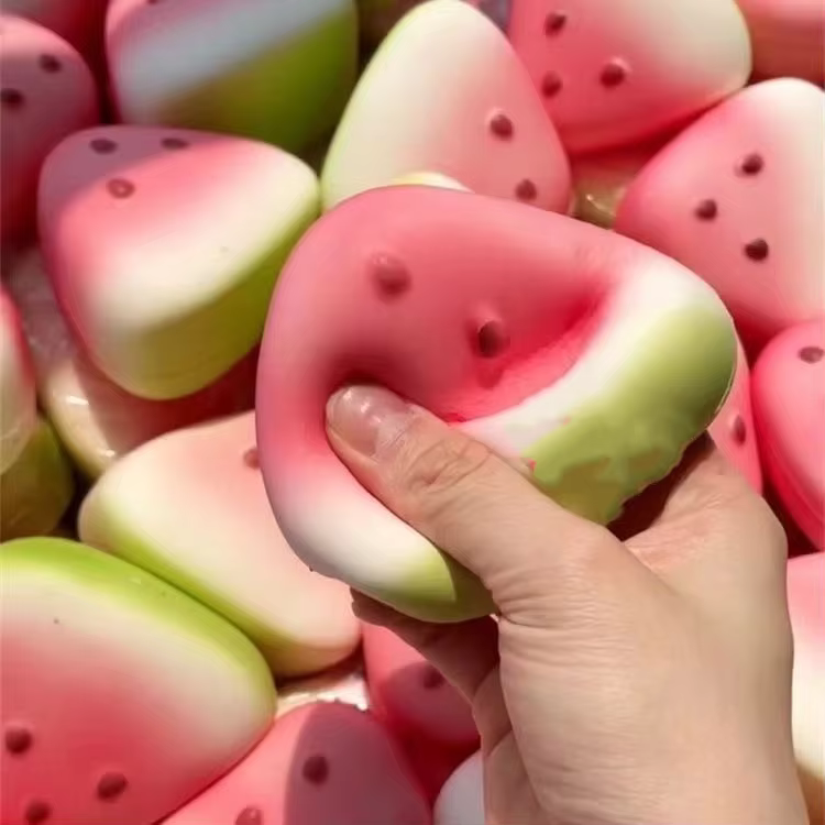 Creative Cute Realistic Ice Skin Watermelon Squishy Toy, Stress Relief Squeeze Super Soft Rebound Squishy Toy
