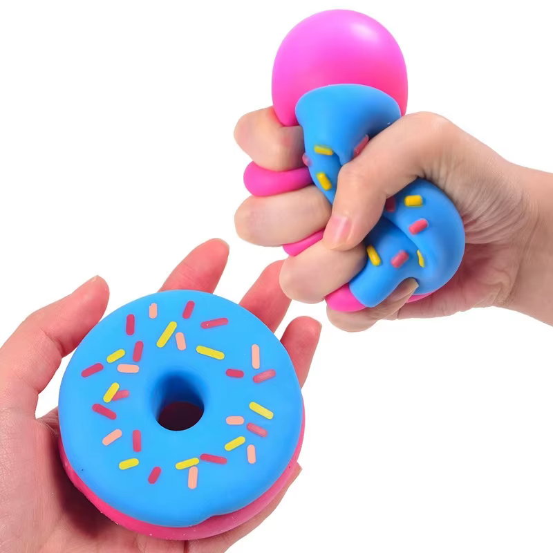 Simulation Donut Squeeze Toy, Funny and Cute Design Stress Relief Squishy Toy