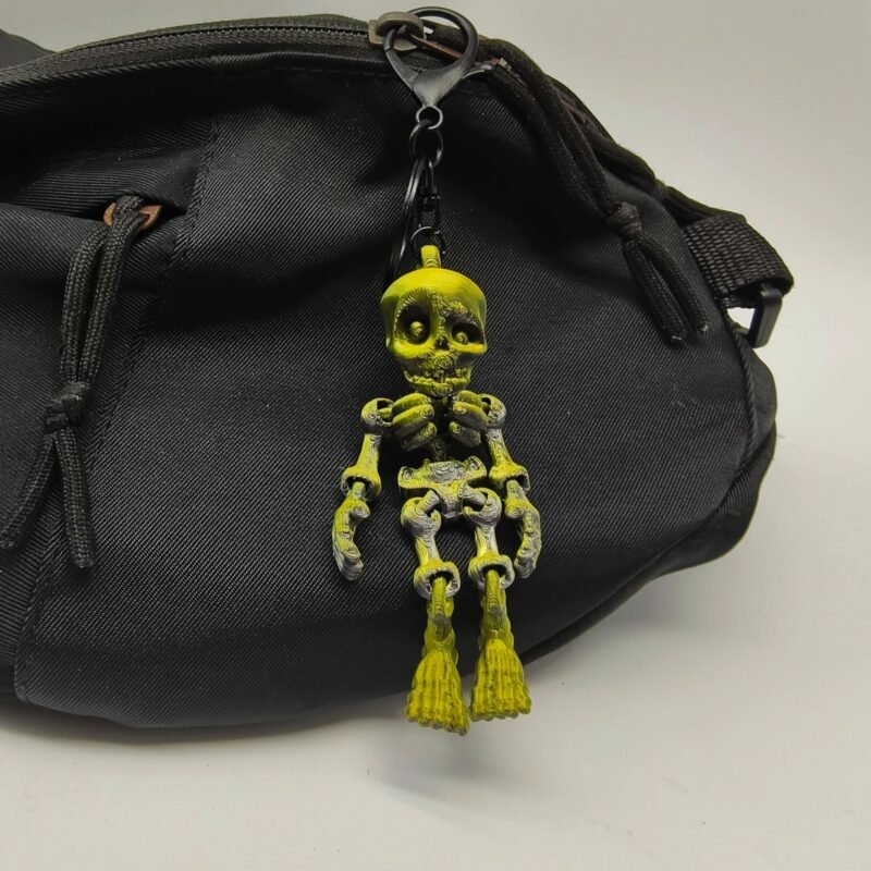 3D Movable Skeleton Keychain Fun Quirky Skeleton Toy Cool Skeleton Gift for Kids Skeleton Model Keychain Collectible